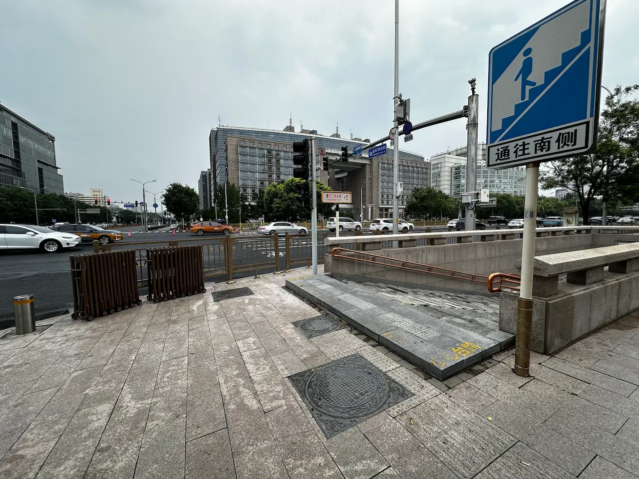 复兴门内大街太平桥大街非机动车道